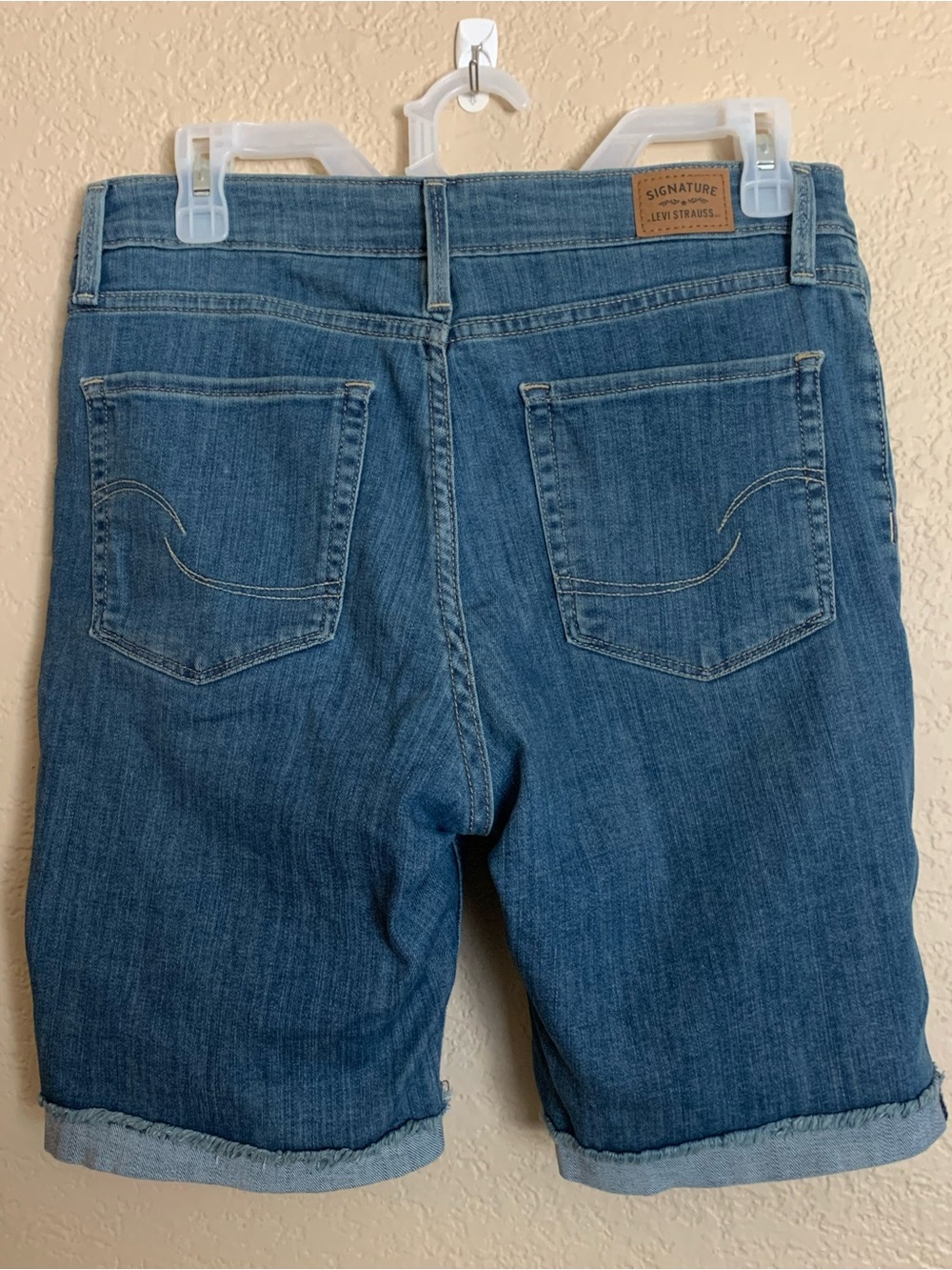 Signature by Levi Strauss Mid-Rise Denim Bermuda Shorts in Medium Blue - Picture 2 of 8